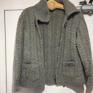 VINTAGE HANDMADE KNIT PATTERN SWEATER CARDIGANS SIZE S